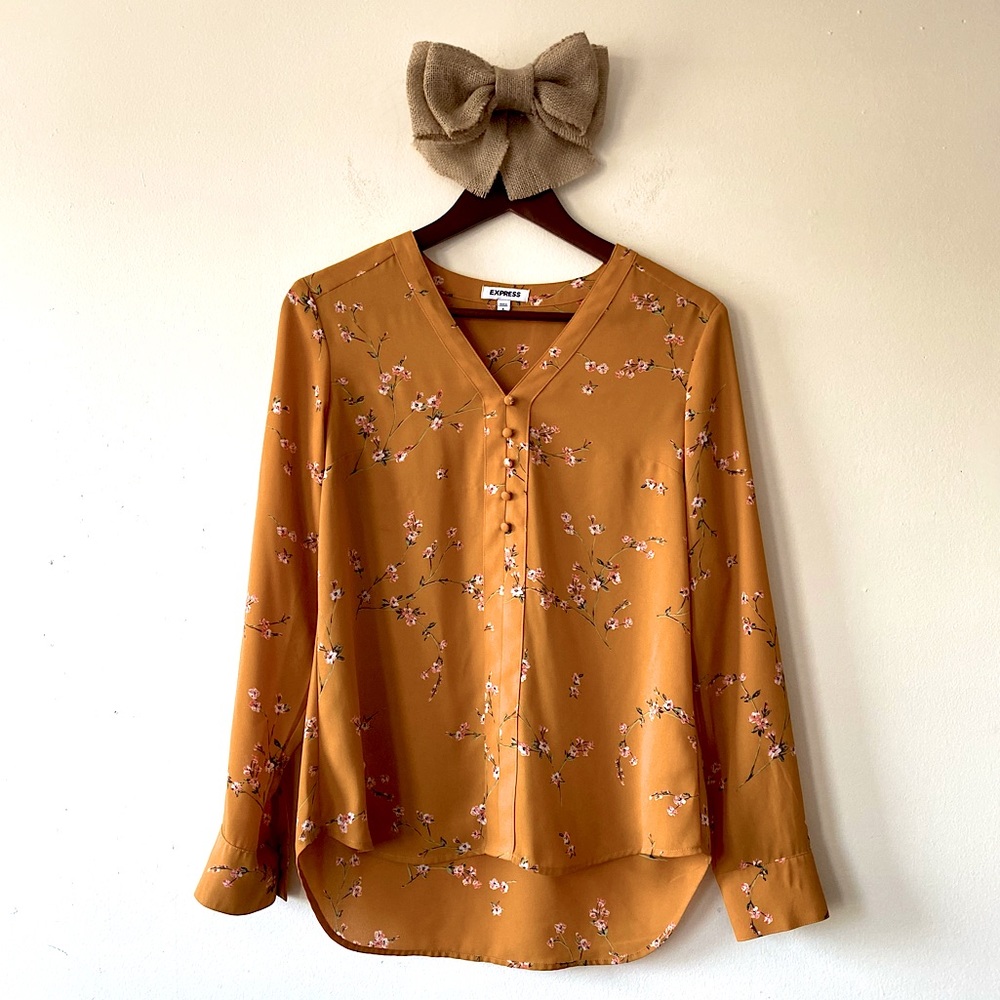 New York & Company mustard blouse - SIZE (S)